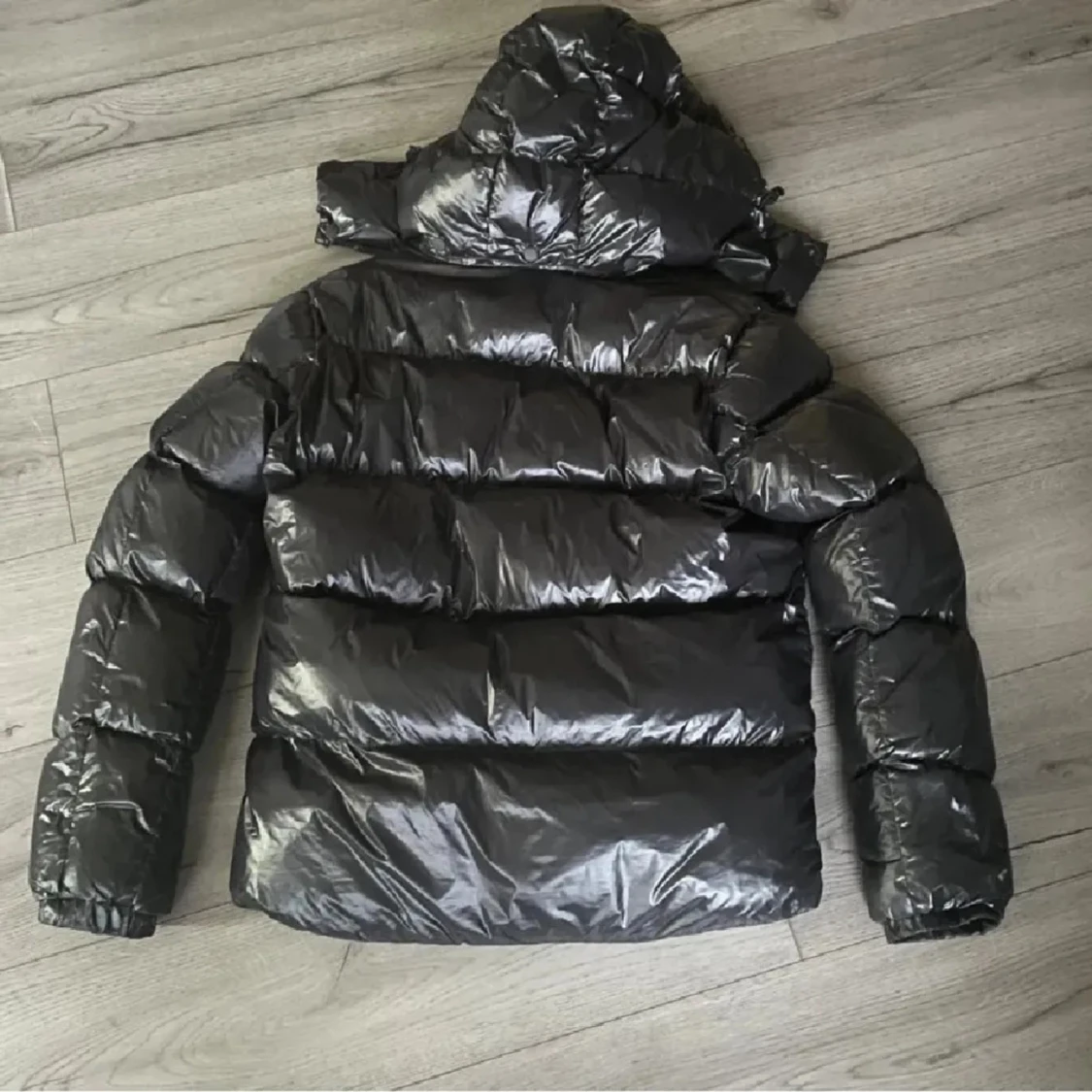 Everest Puffer Jacket - 1