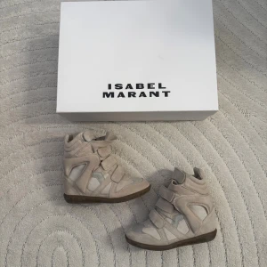 Isabel Marant - Bekett sneakers - Säljer då de inte kommer till användning. Lådan och dustbagen medföljer! 
