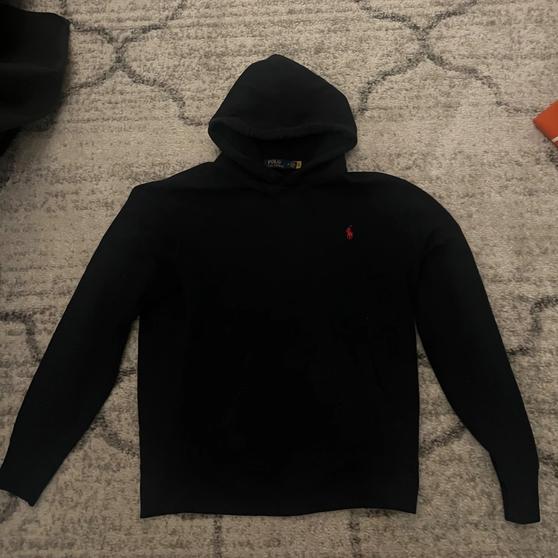 Svart hoodie från Polo Ralph Lauren