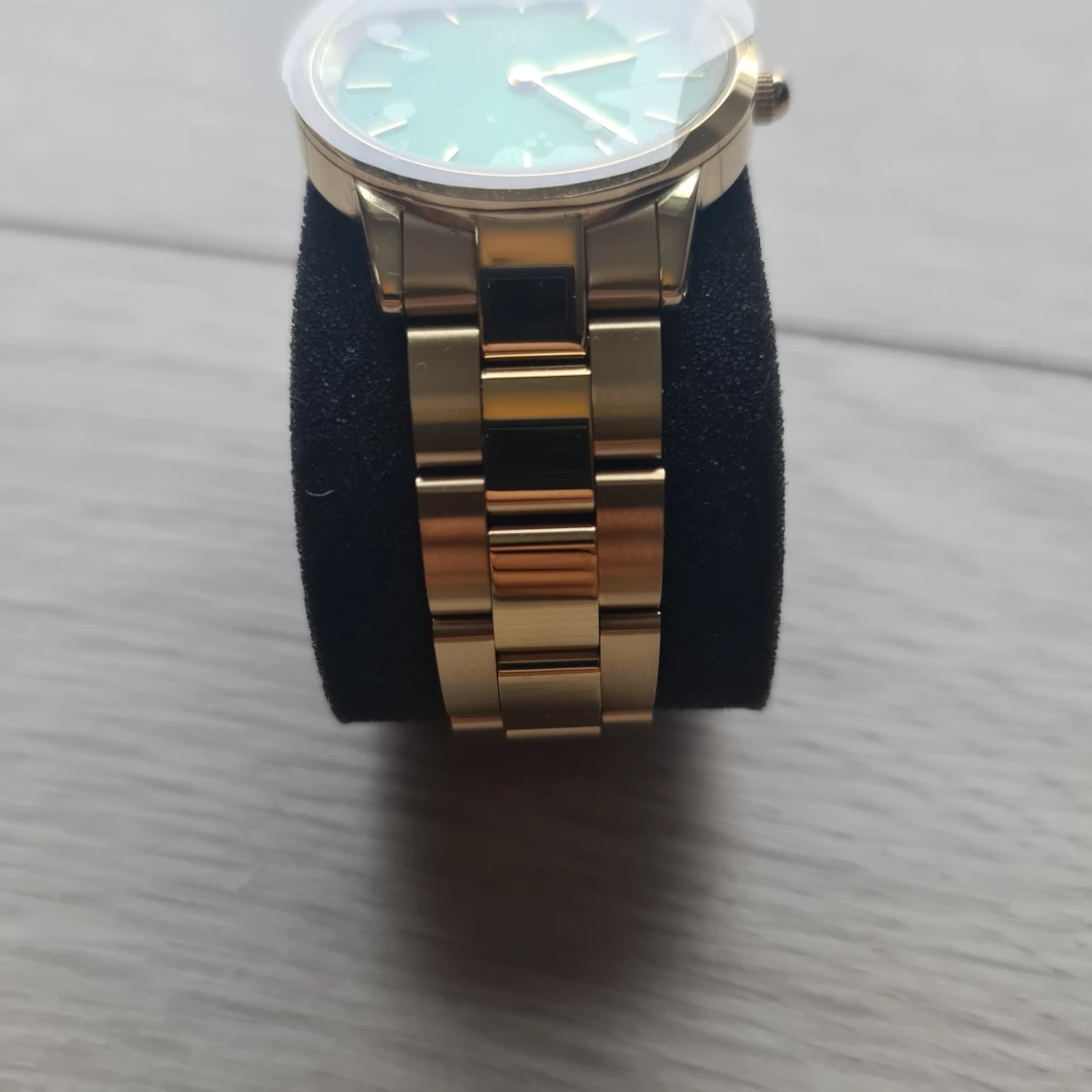 Guldig Daniel Wellington klocka grön urtavla - 1