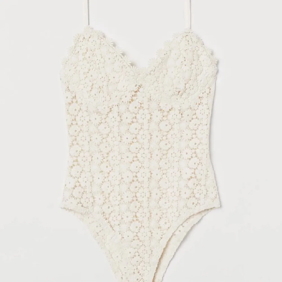 Vit spets body från hm