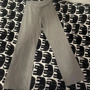 Trouses - Size S but perfect for XS