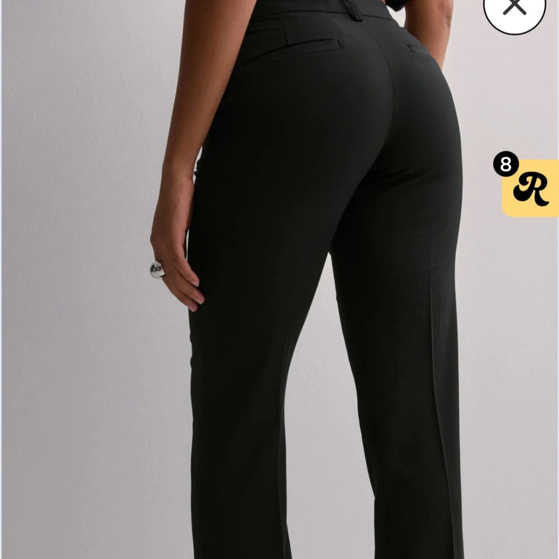 Svarta kostymbyxor med bootcut från Nelly - 2