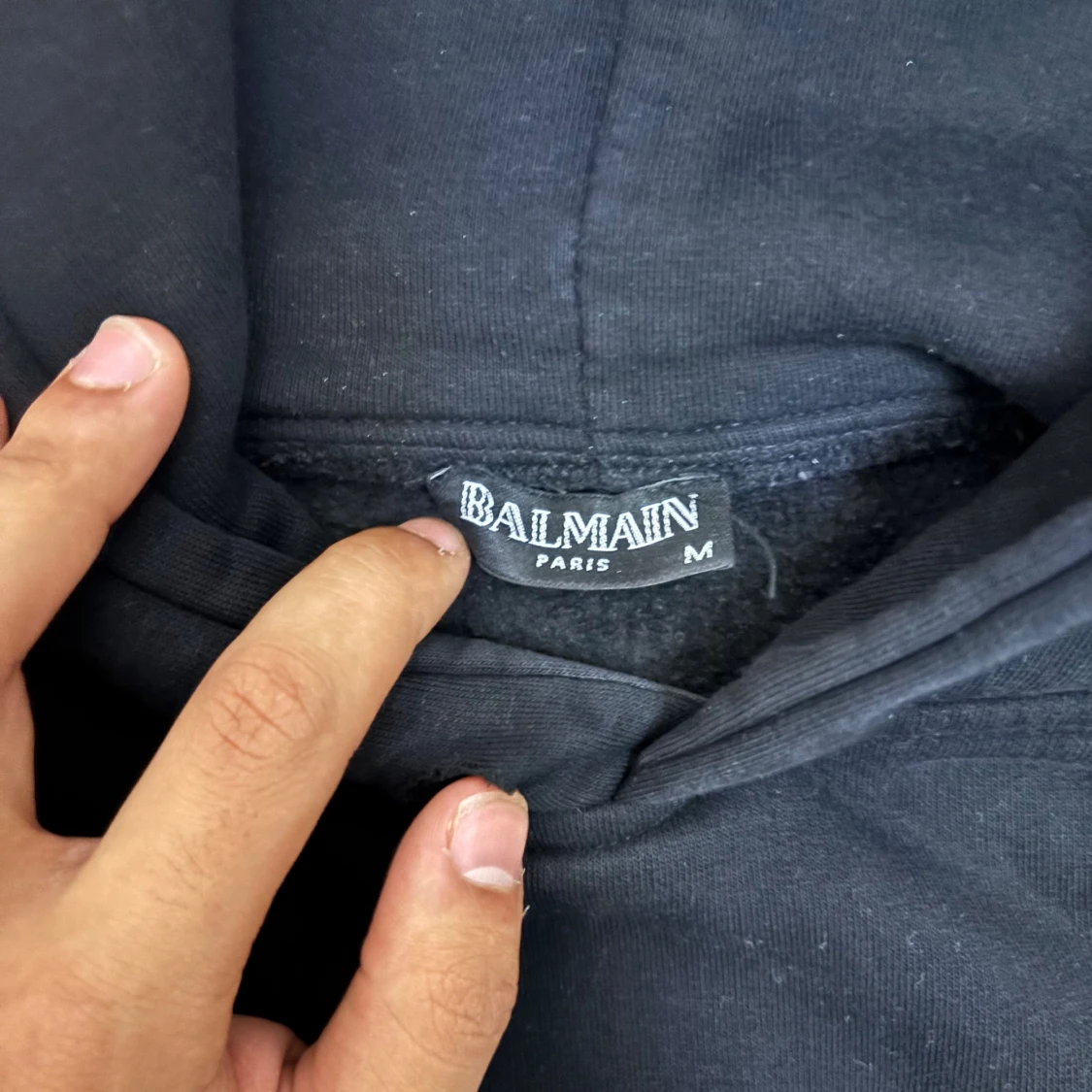 Svart hoodie från Balmain Paris  - 1