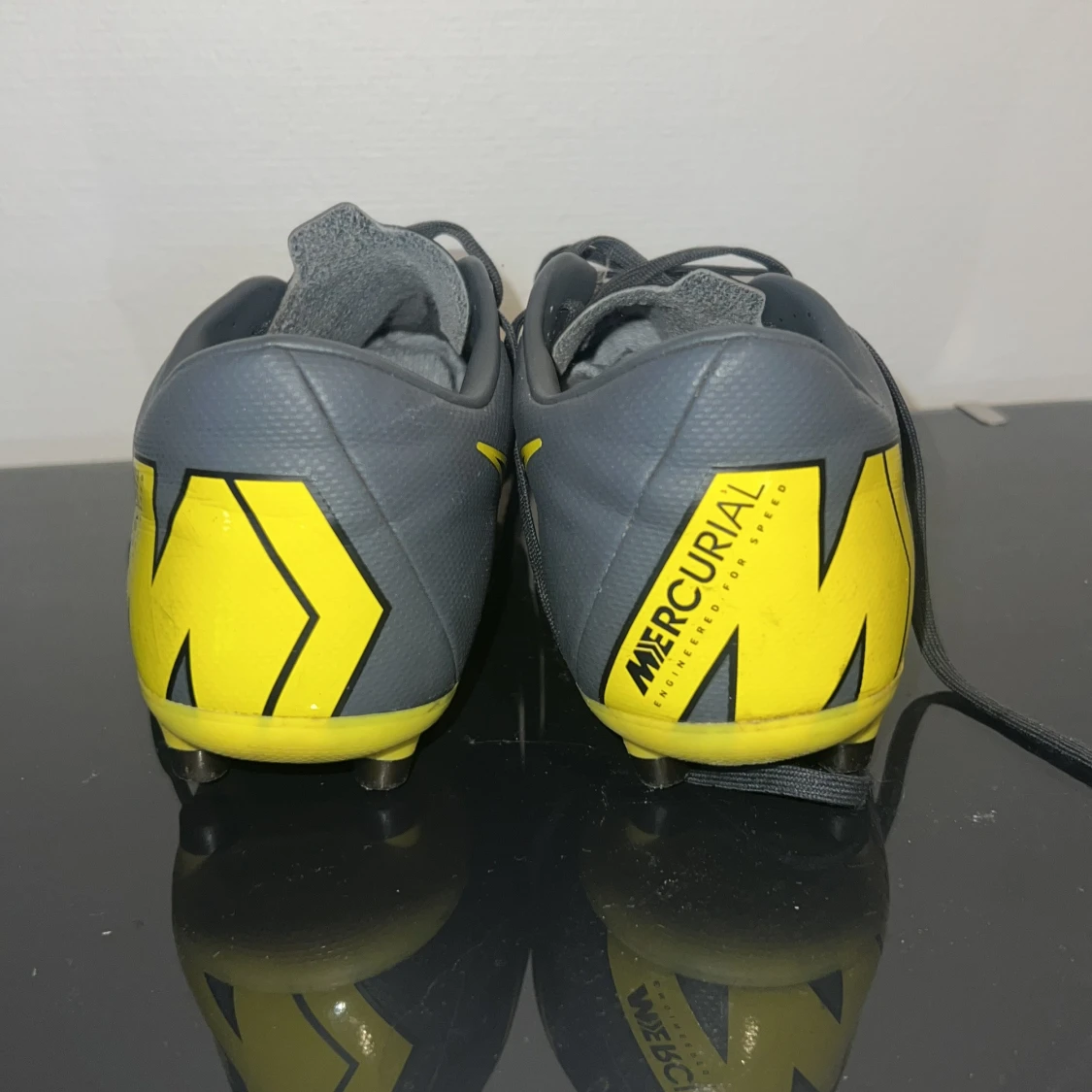 Nike Mercurial grå/gula fotbollsskor - 2