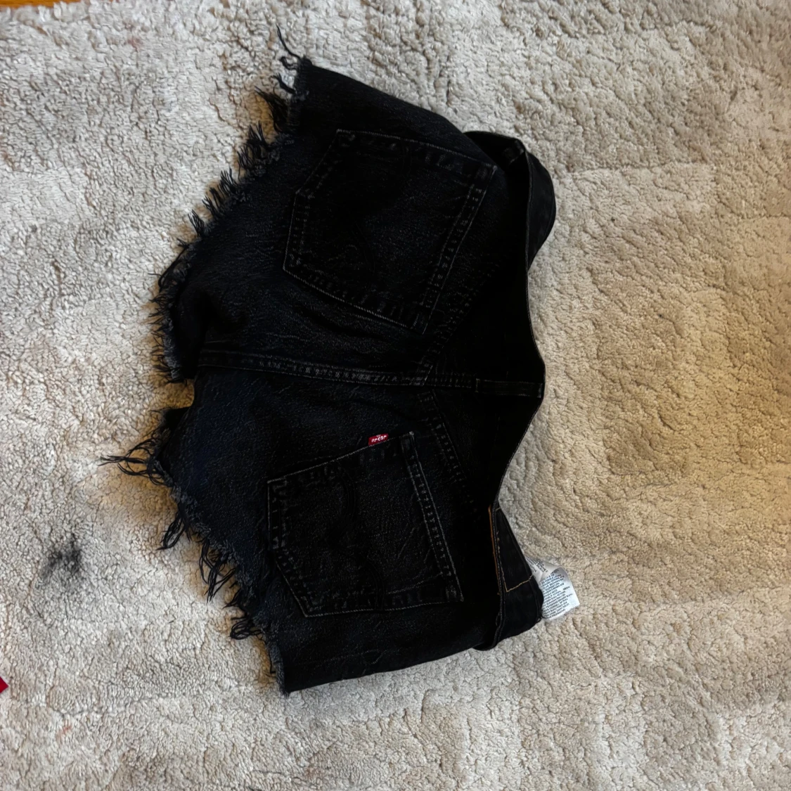 Svarta jeansshorts från Levi's - 1