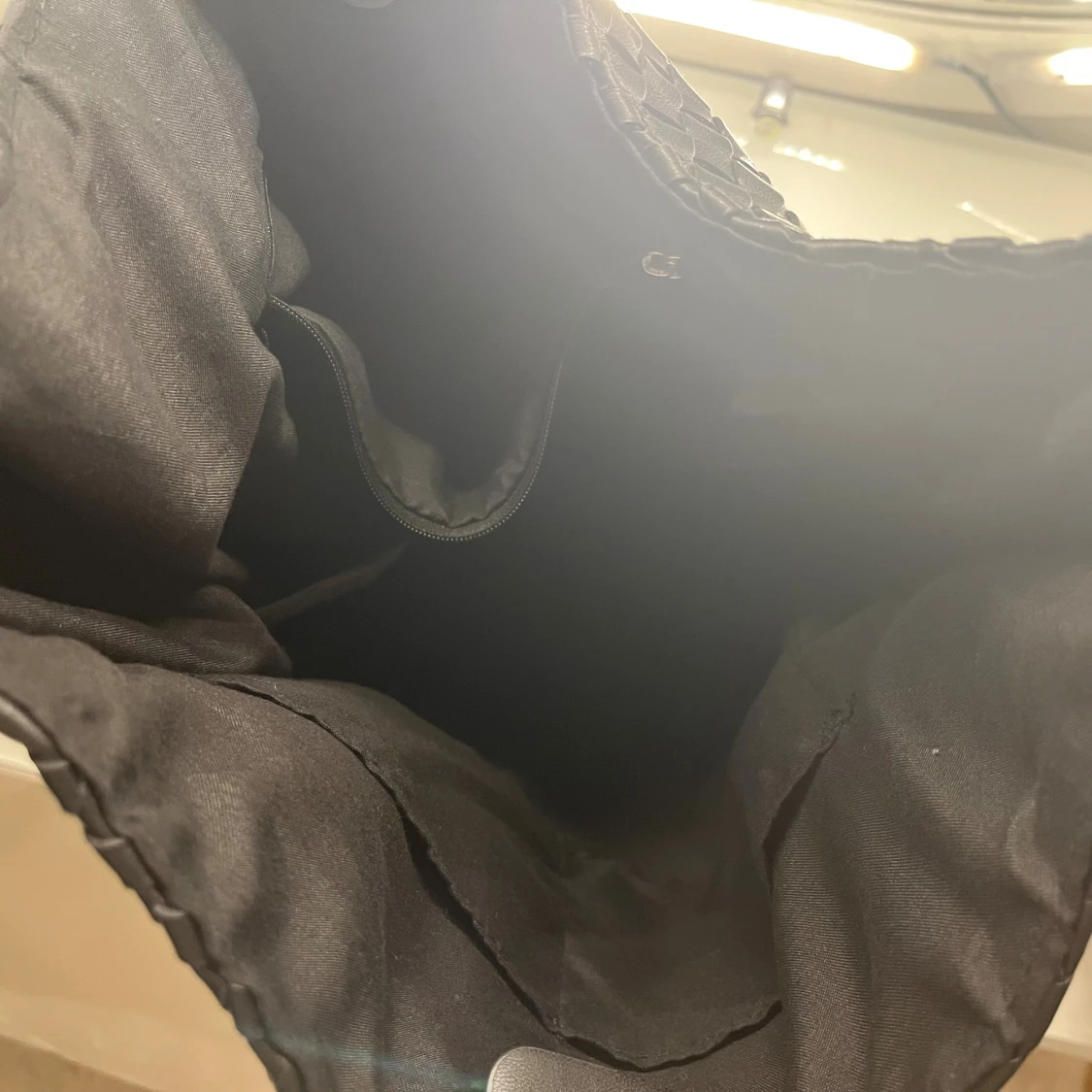 Stor svart väska  - 2