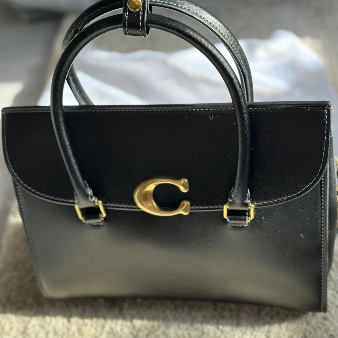 Svart handväska från Coach i skinn - 3