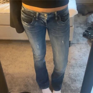 Blå jeans från LTB  - Säljer mina Ltb jeans då dom blivit försmå W25L30