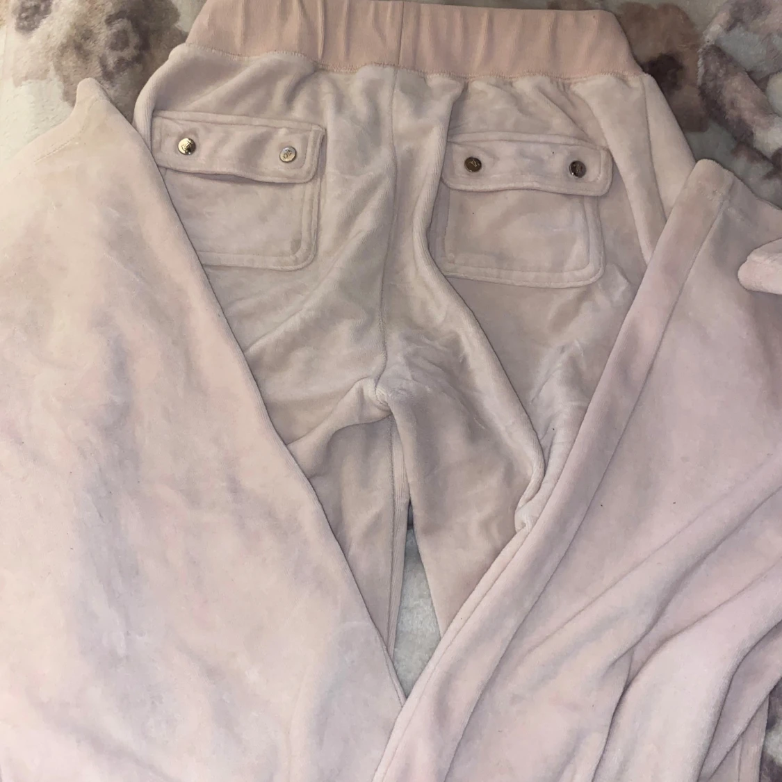 JUICY SET BÅDA BYXAN OCH TRÖJAN! - 2