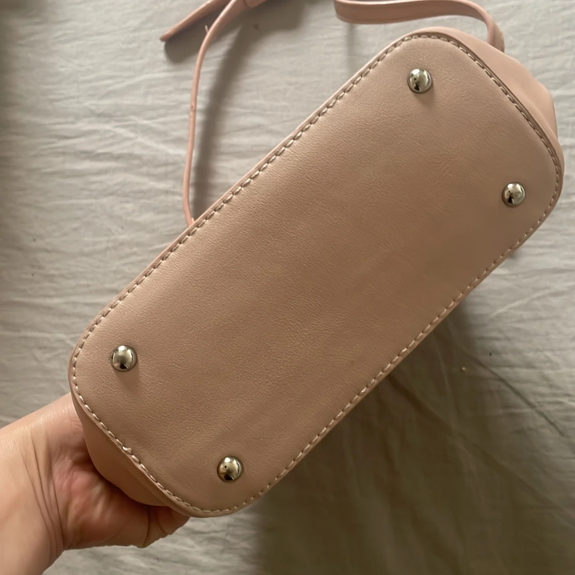 Ljusrosa handväska från David Jones - 2