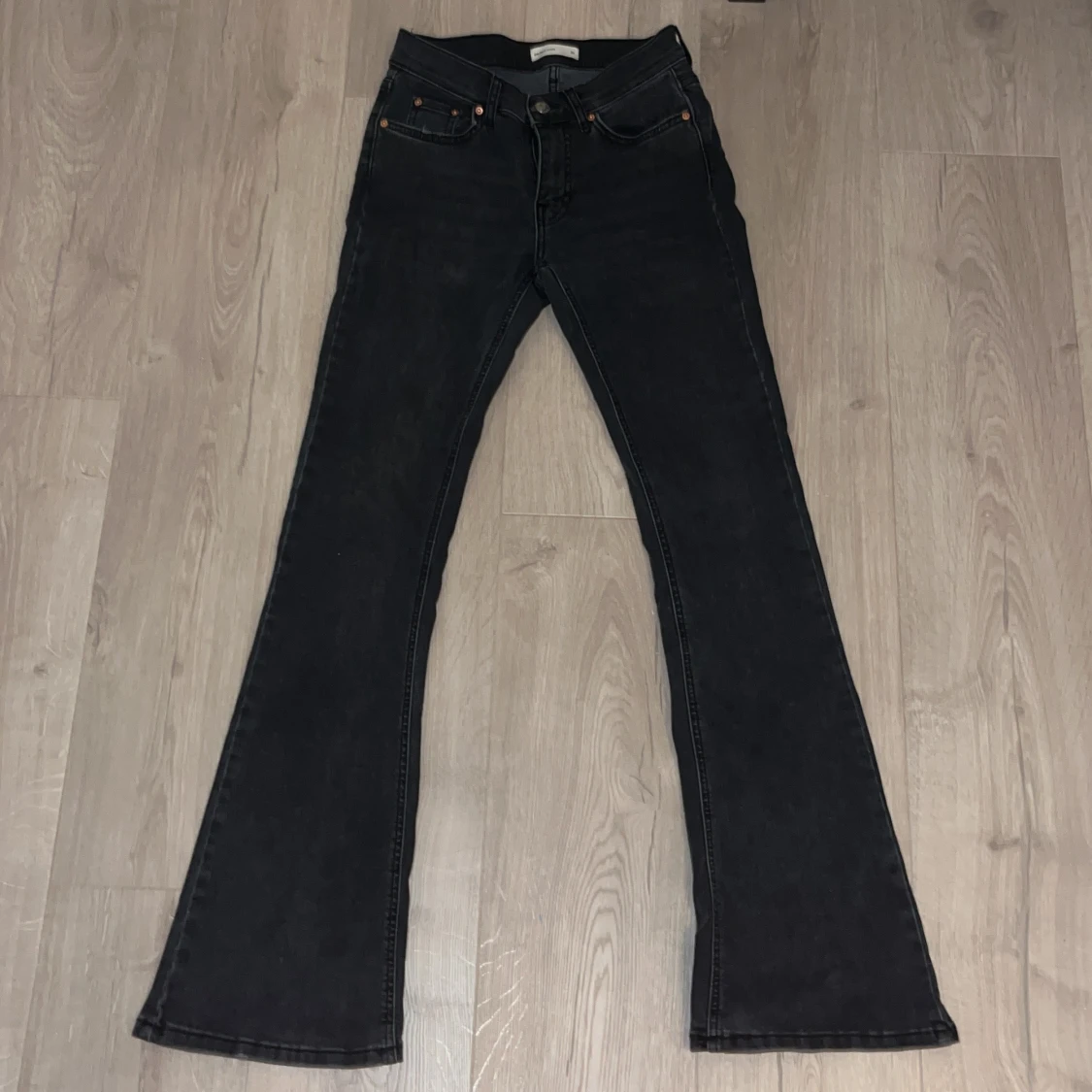 Svarta bootcut jeans från Perfect Jeans