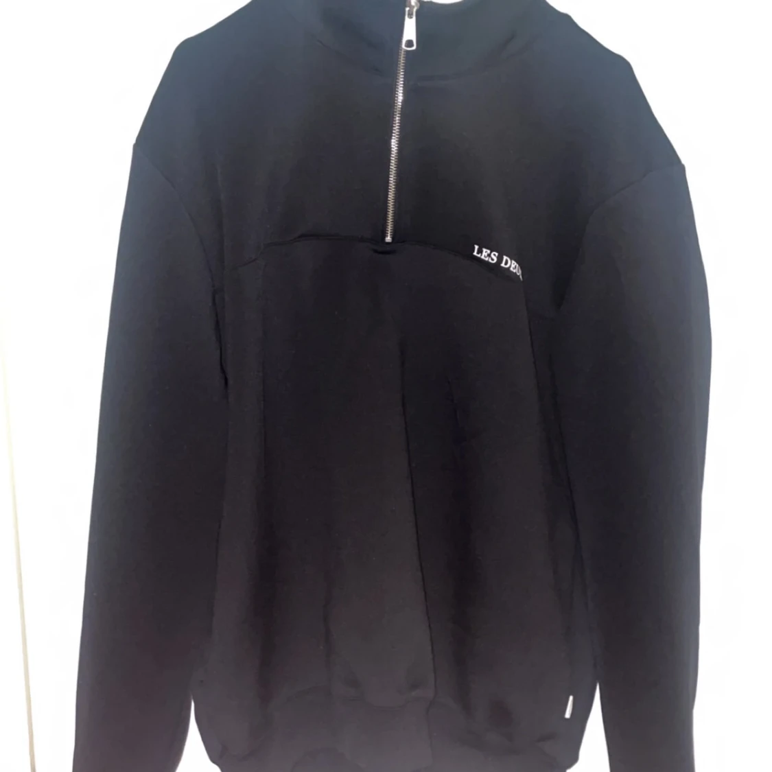 Svart half zip sweatshirt Les Deux