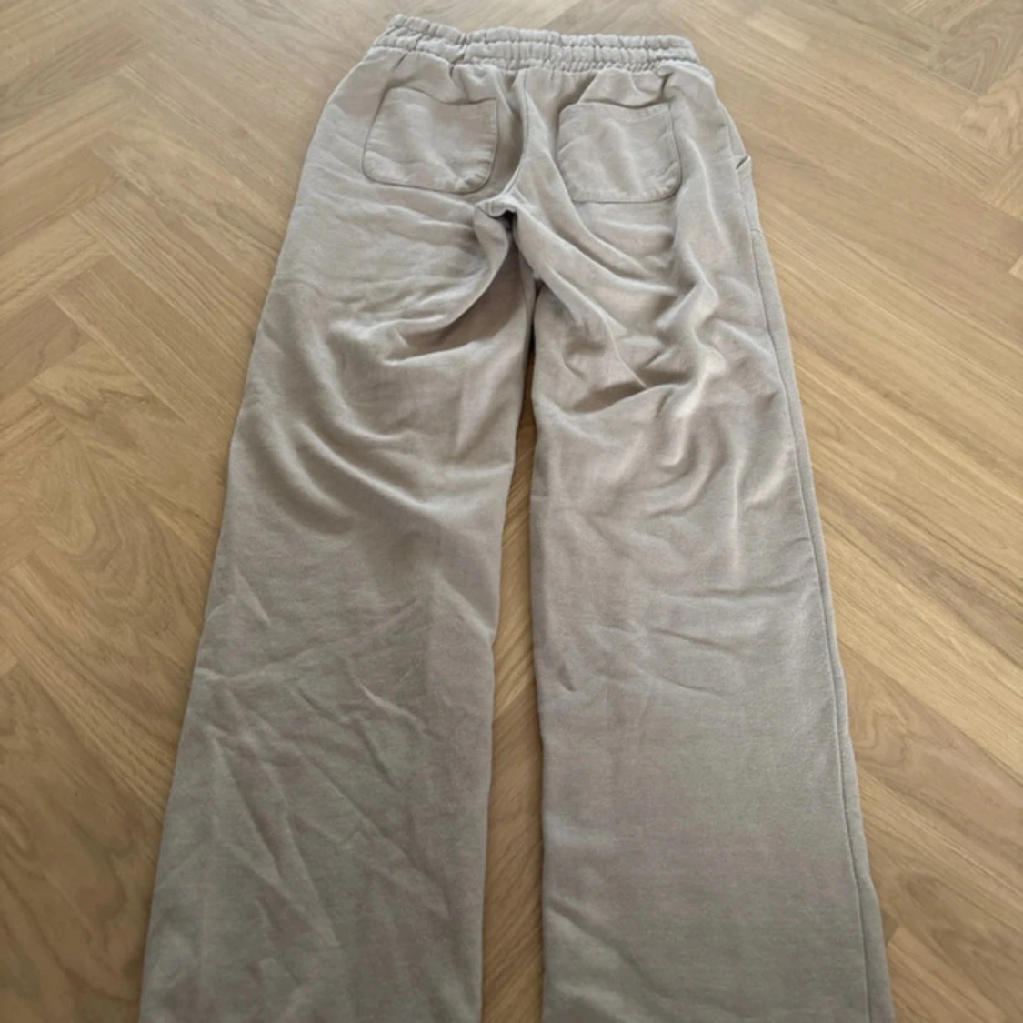 Beige mjukisbyxor från 157 XS - 3