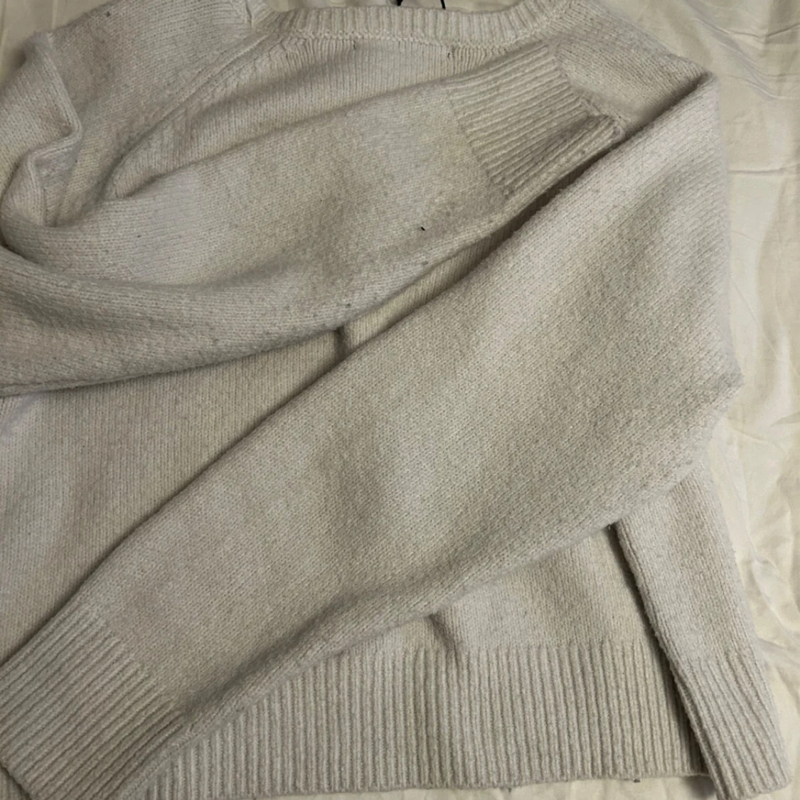  stickad v-ringad tröja - 2