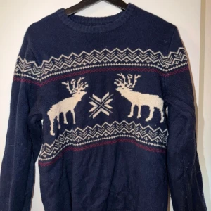 Lexington - tröja  - Lexington - tröja  Strl M Använd, cond 9/10  Nypris 1.195:-  Mitt pris 350:- 