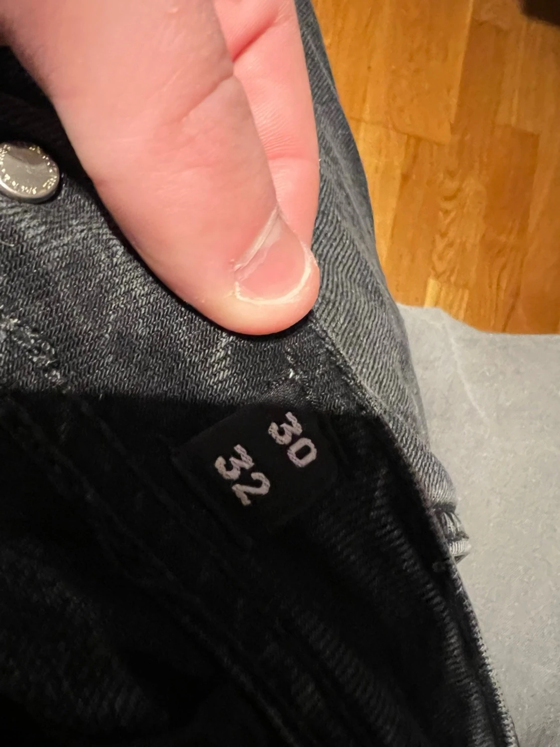 Svarta jeans från Jack & Jones - 4