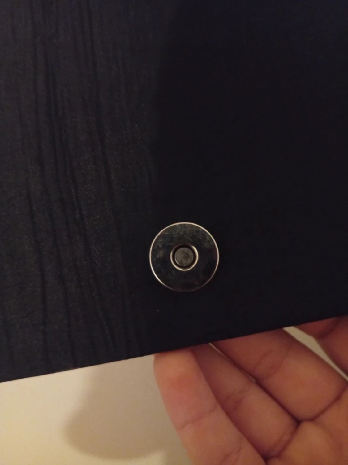 Svart axelväska med struktur - 4