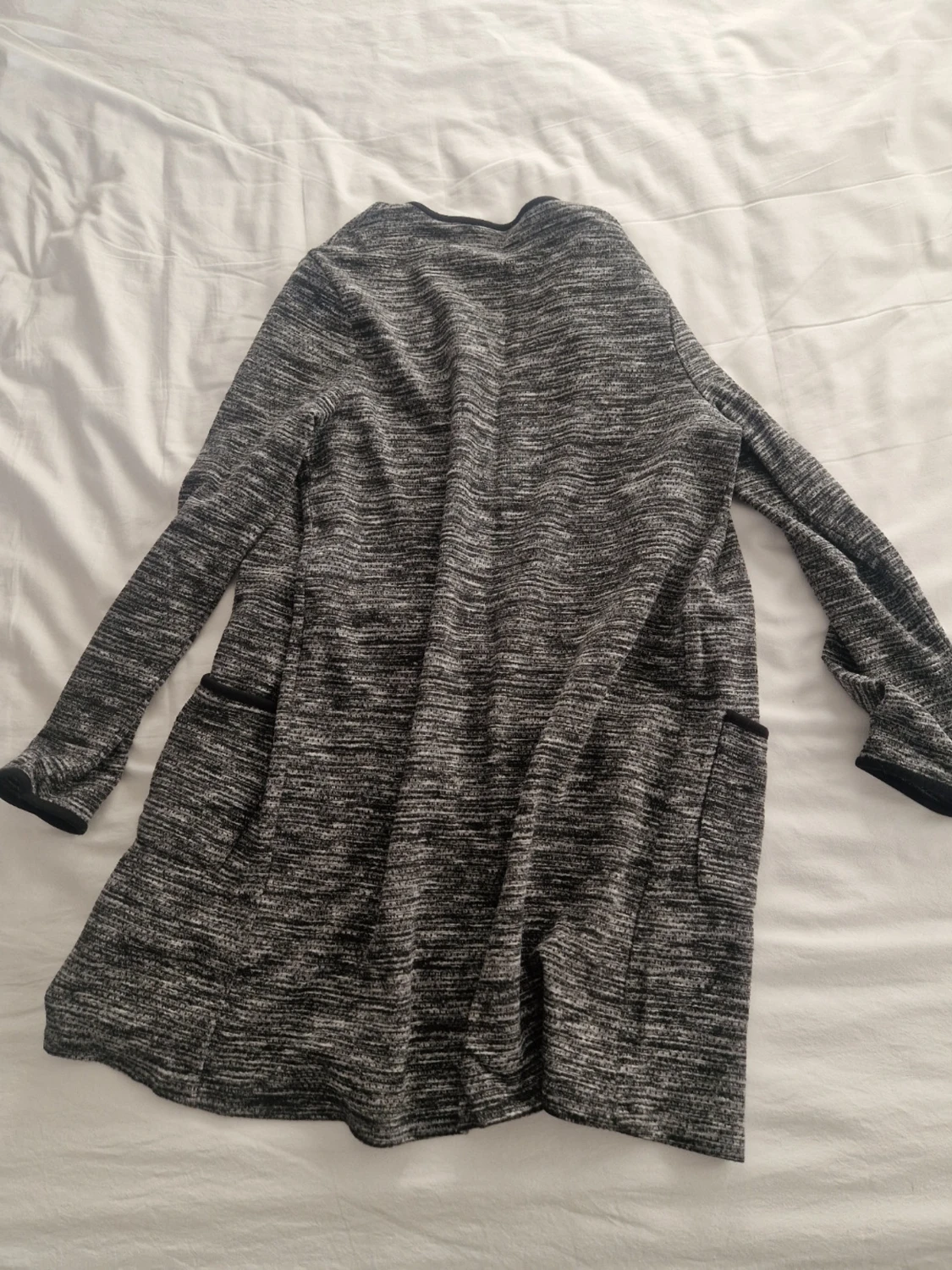 Gråmelerad lång kofta från me&i - 2