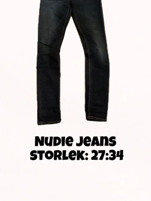 Nudie jeans  - 🔹Modell: tight long John  🔹Storlek: 27/34 🔹Midja: 35cm längd: 107cm.   benöppning: 15cm lår: 21cm 🔹Inga skador  🔹Fråga gärna frågor!