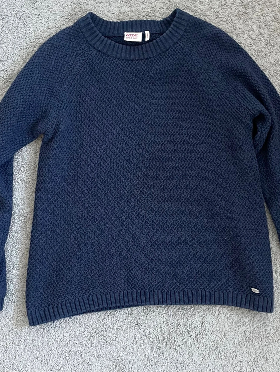 Mörkblå stickad tröja - 1