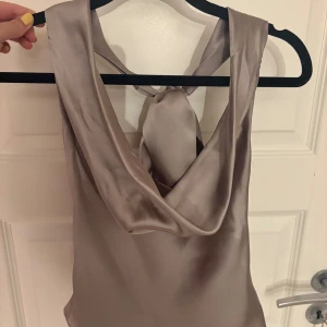 Zara topp - Festtopp från Zara ! 