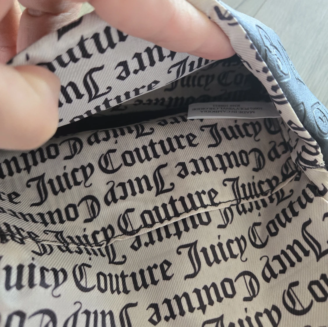 Svart axelväska Juicy Couture hjärtdetalj - 4