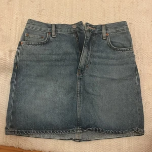 Fin highwaist jeanskjol - Fin highwaist jeanskjol