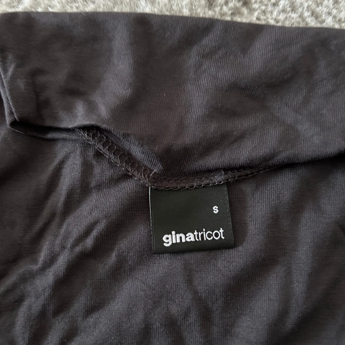  topp Gina Tricot S - 2