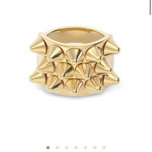 Guldig Edblad ring - Jätte fin Edblad ring 