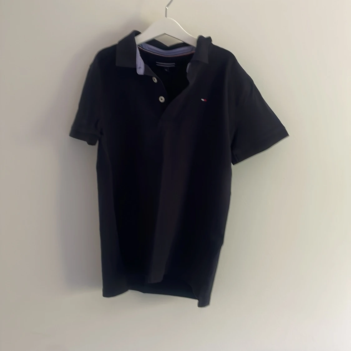 Blå pikétröja Tommy Hilfiger