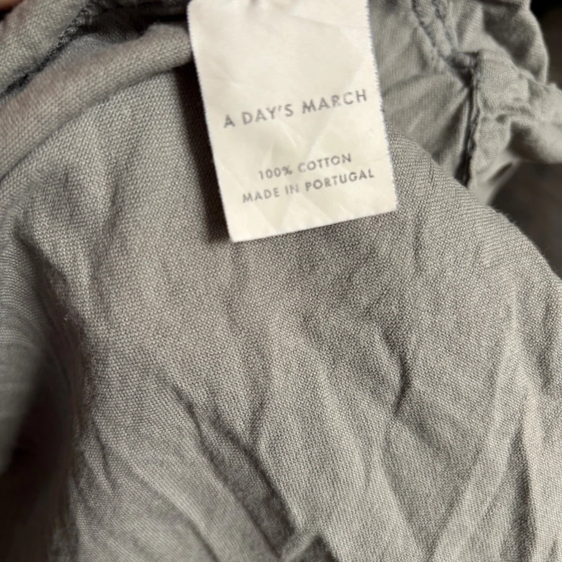Grå skjorta från A Day's March - 2