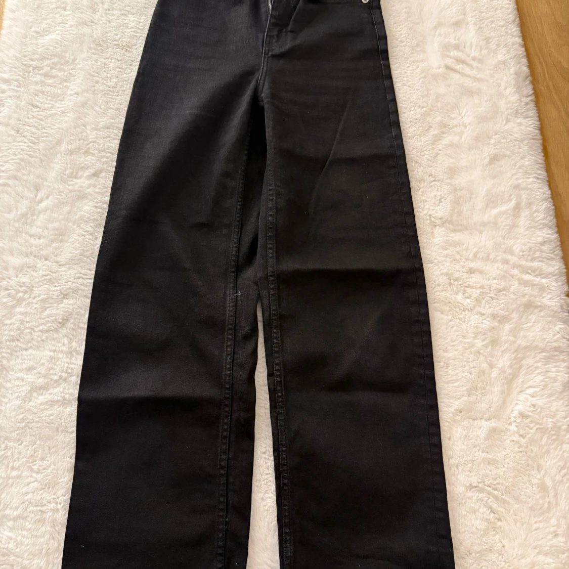 Svarta wide jeans med hög midja