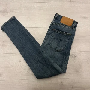 Tiger of sweden jeans  - Hej! Säljer dessa tigger of sweden jeans i strl W29 L30//fint sick//hör gärna av er vid frågor