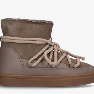  Inuikii-skor Taupe storlek 37 - Inuikii-skor i nyansen Taupe, storlek 37