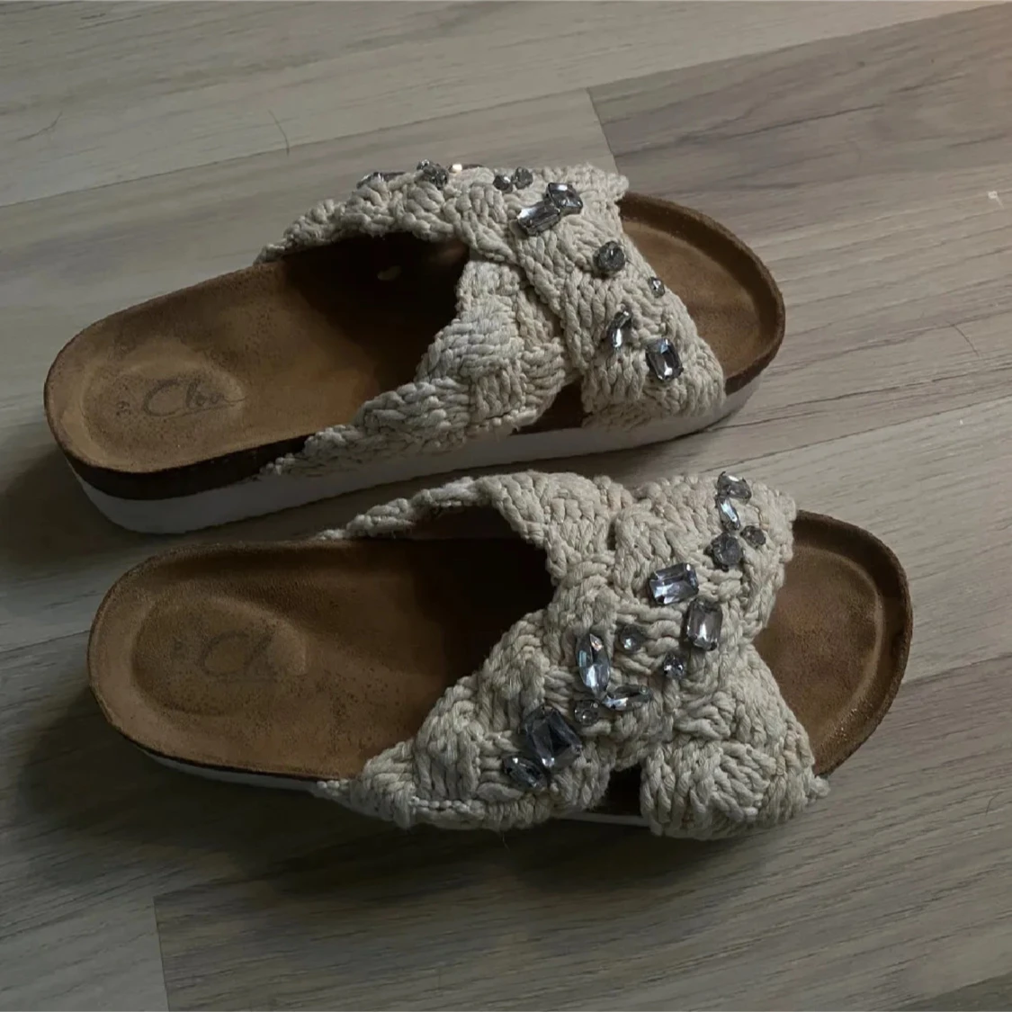 Sandaler från skopunkten