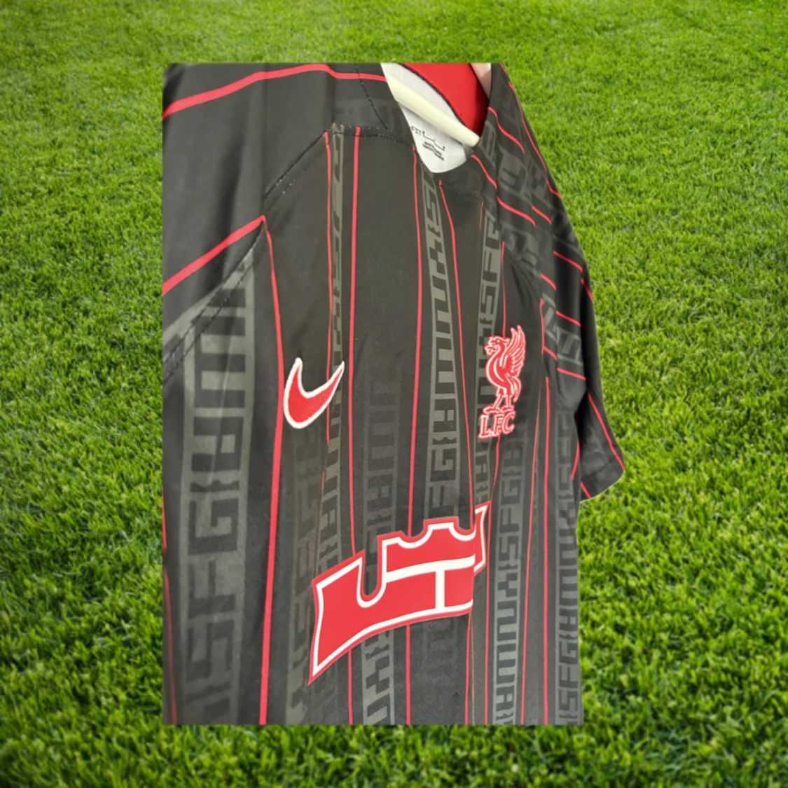 Lebron James X Liverpool Fc - 2