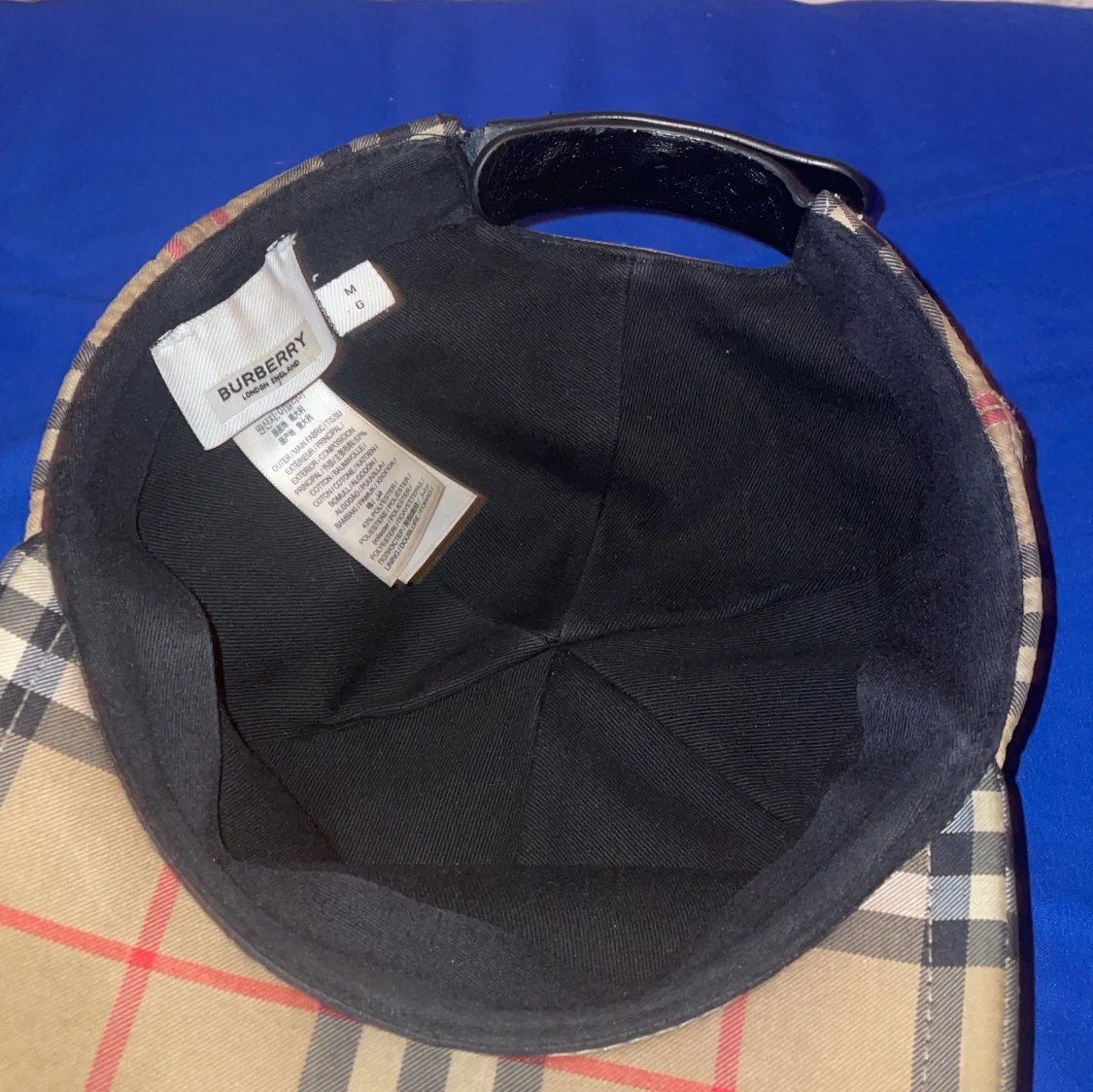 Gucci och Burberry kepsar - 2