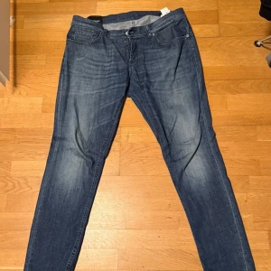 Dondup jeans George  - Dondup jeans george storlek 38, mycket bra skick!