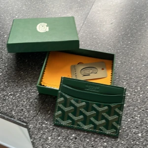 Korthållare  - Väldigt  snygg 