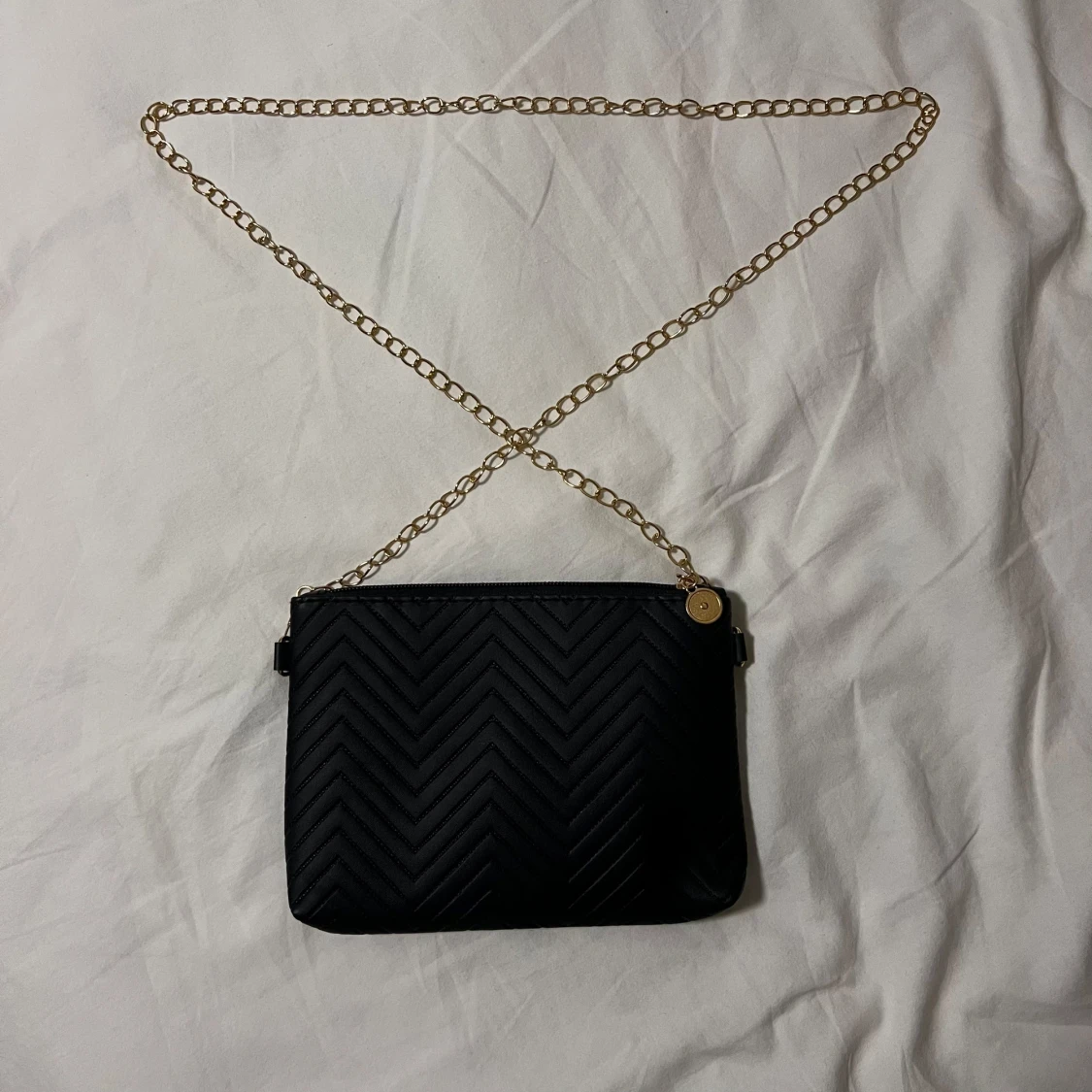 Svart quiltad axelväska - 2