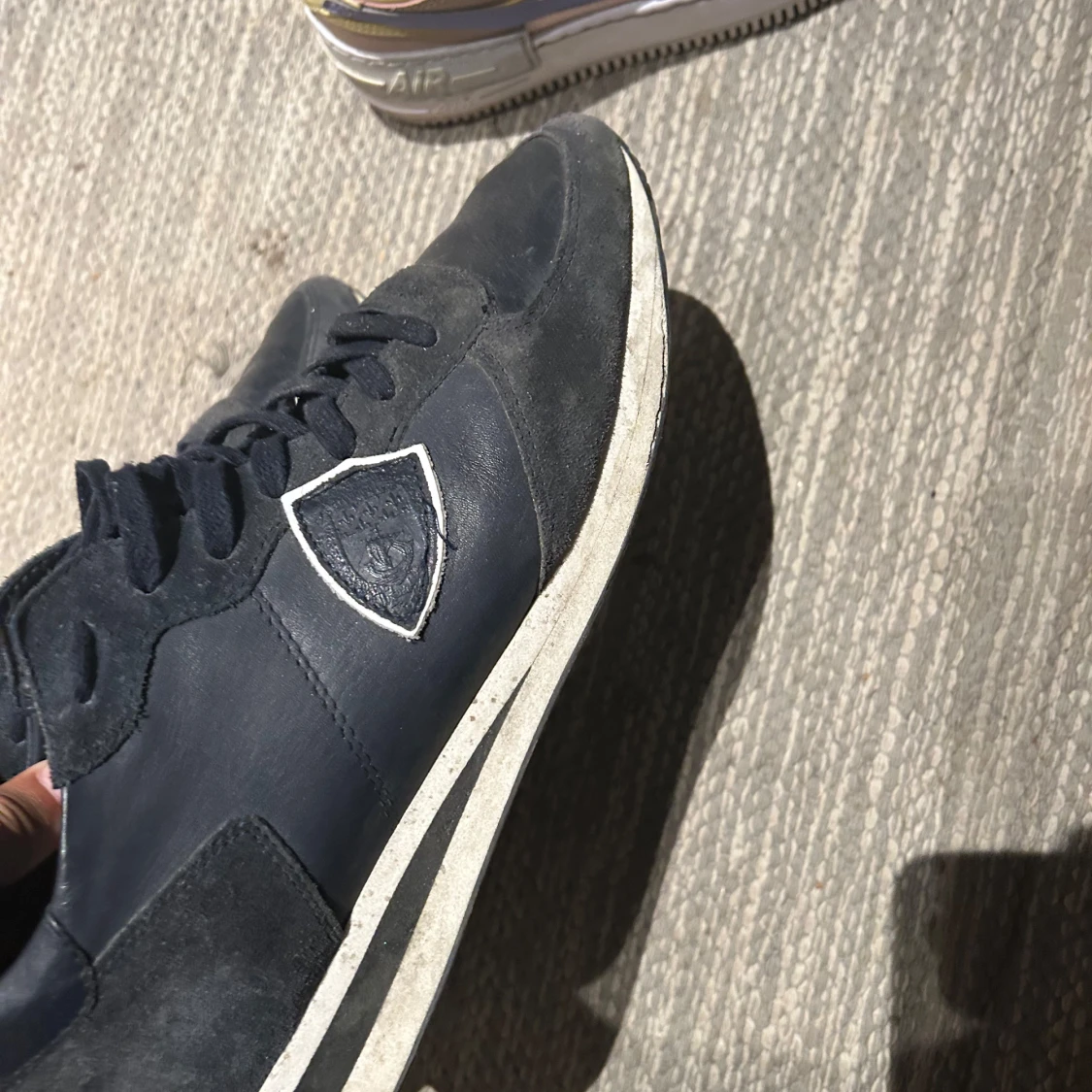 Philip model trainers - 1