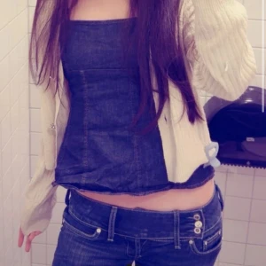 Topp - Köpt i år knappt använt ❣️Inga fläckar eller nått liknande. Skriv för fler frågor!