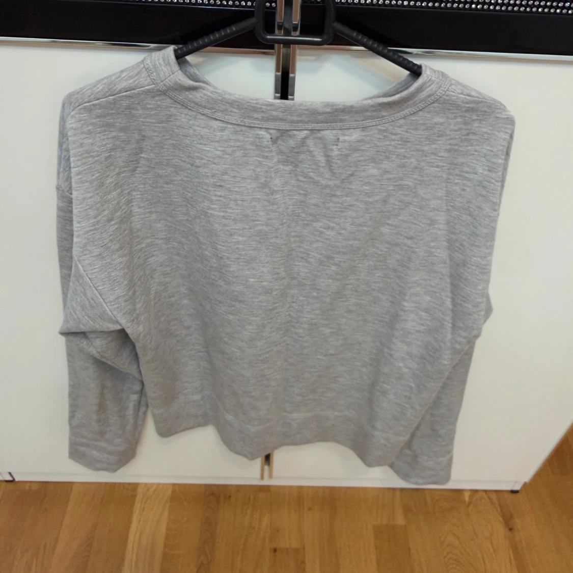 Grå basic sweatshirt i bomull - 1
