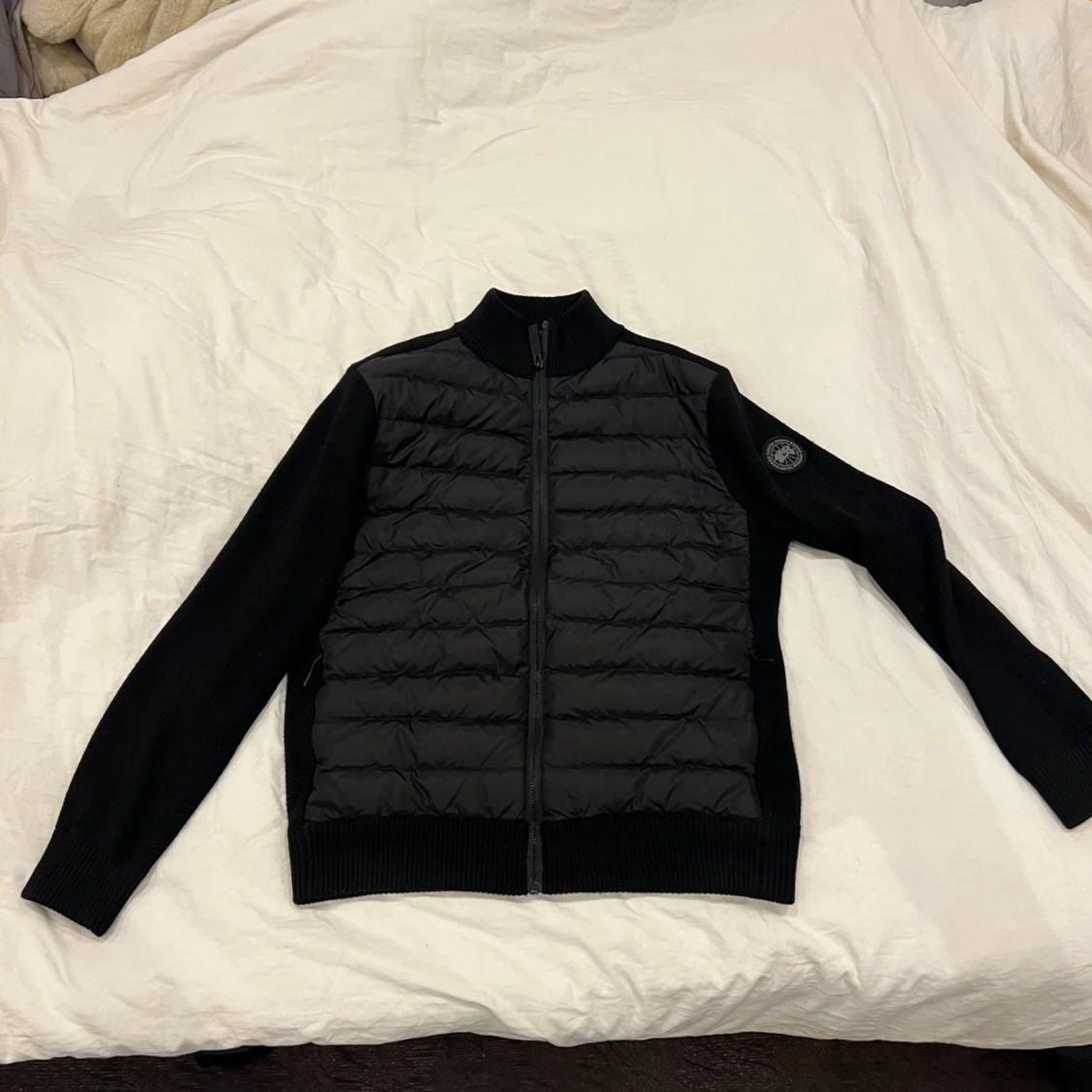 Svart pufferjacka canada goose