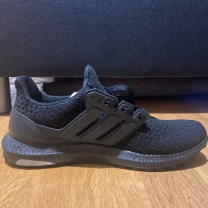 Adidas ultra boost - Storlek 40-45