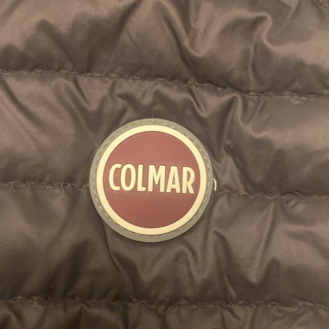 Svart dunväst från Colmar - 1