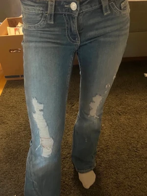Gina Jeans - Jättesnygga jeans ifrån Gina Tricot. Inga defekter alls. Storlek XS