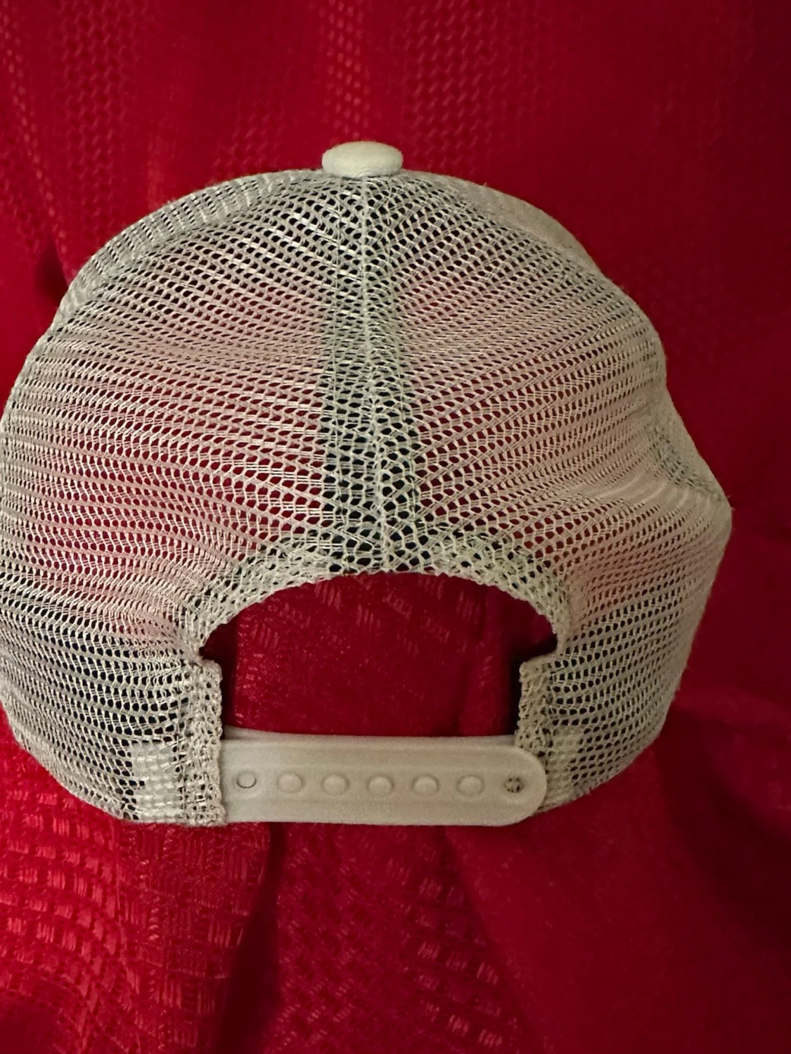 Vit truckerkeps från SikSilk - 3