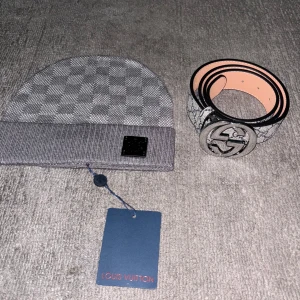 Lv mössa + Gucci bälte 2 för 450kr - Helt nya oanvända, dust bag ingår!